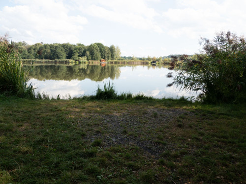 Lovné místo 3 s chatkou