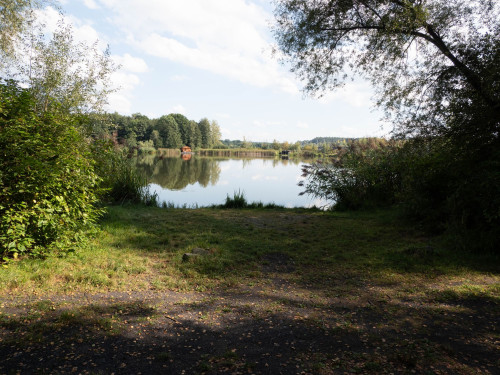 Lovné místo 3 s chatkou